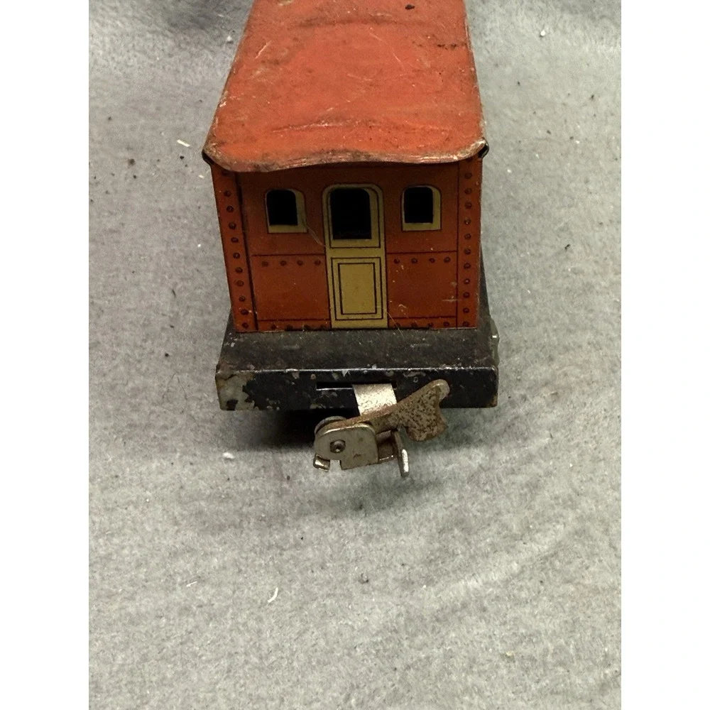 Lioness vintage lionel